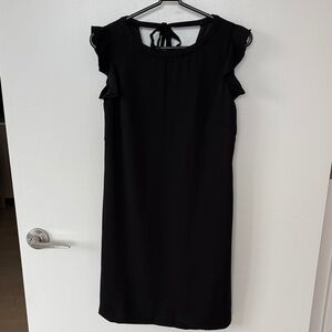 Classic Black Sleeveless Tie-Back Shift Dress
